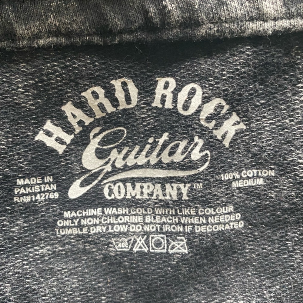 HARD ROCK - Picture 5 of 5